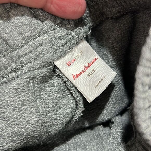 Hanna Andersson Gray slim sweat shorts size 2T EUC - Picture 8 of 9